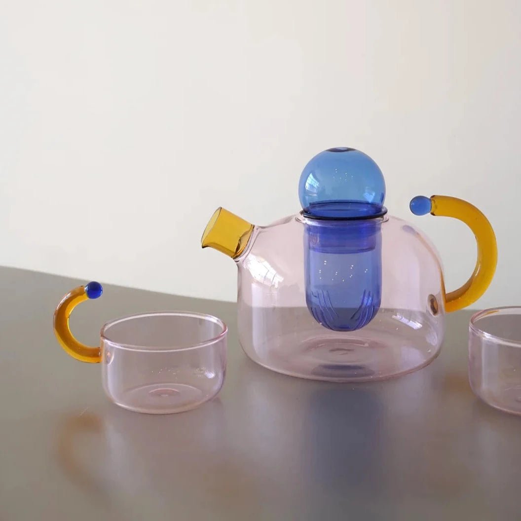 Contrasting Color Glass Teapot and CupstevanaaContrasting Color Glass Teapot and Cups