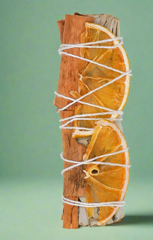 Orange Slices and Cinnamon with White Sage BundletevanaaOrange Slices and Cinnamon with White Sage Bundle