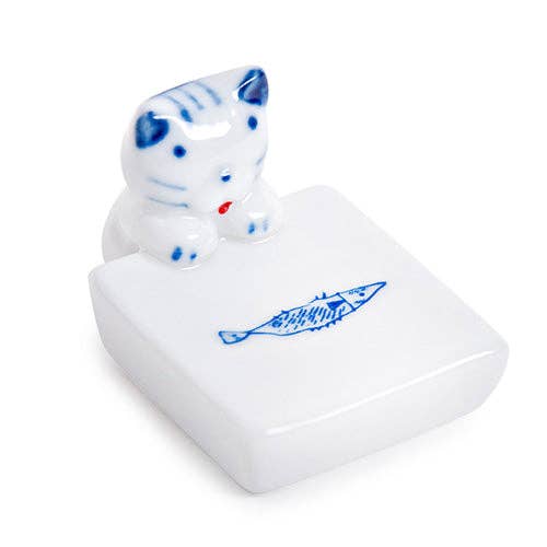 Cat and Fish Porcelain Chopsticks Rest 1.75"LtevanaaCat and Fish Porcelain Chopsticks Rest 1.75"L