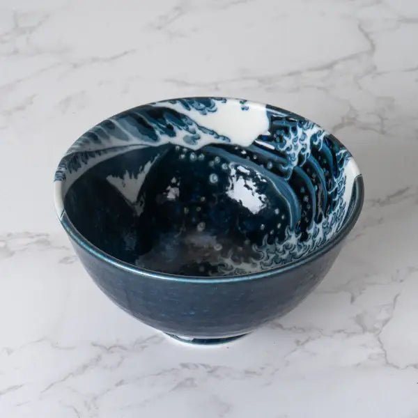 Kanagawa Great Wave 10oz 4.5"Dia x 2.5"H Porcelain Rice Bowl JP (5/90)tevanaaKanagawa Great Wave 10oz 4.5"Dia x 2.5"H Porcelain Rice Bowl JP (5/90)