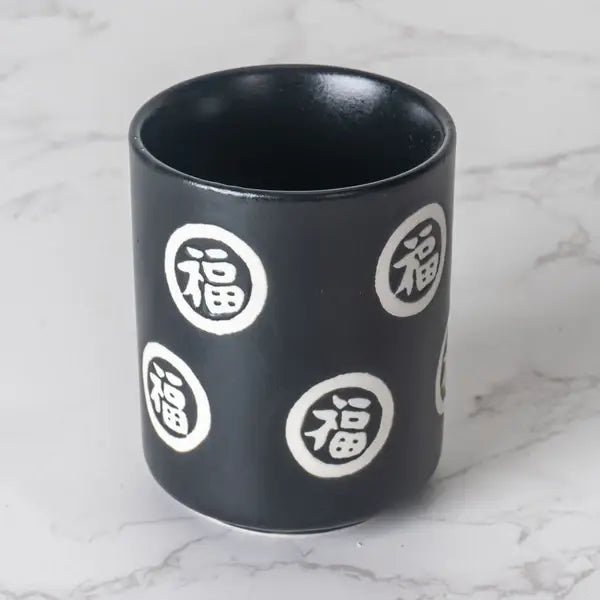 Maneki Neko Lucky Cat Tea Cup BlacktevanaaManeki Neko Lucky Cat Tea Cup Black