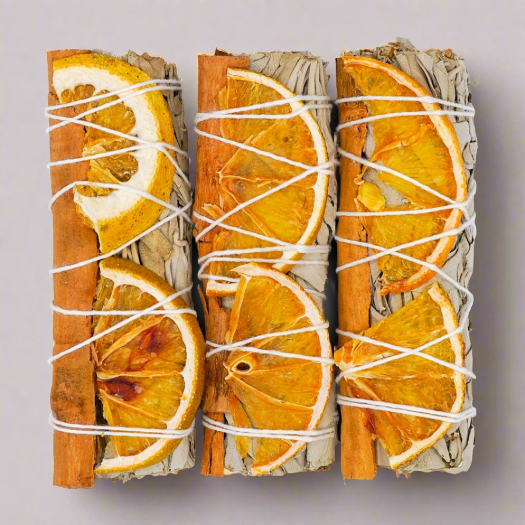 Orange Slices and Cinnamon with White Sage BundletevanaaOrange Slices and Cinnamon with White Sage Bundle