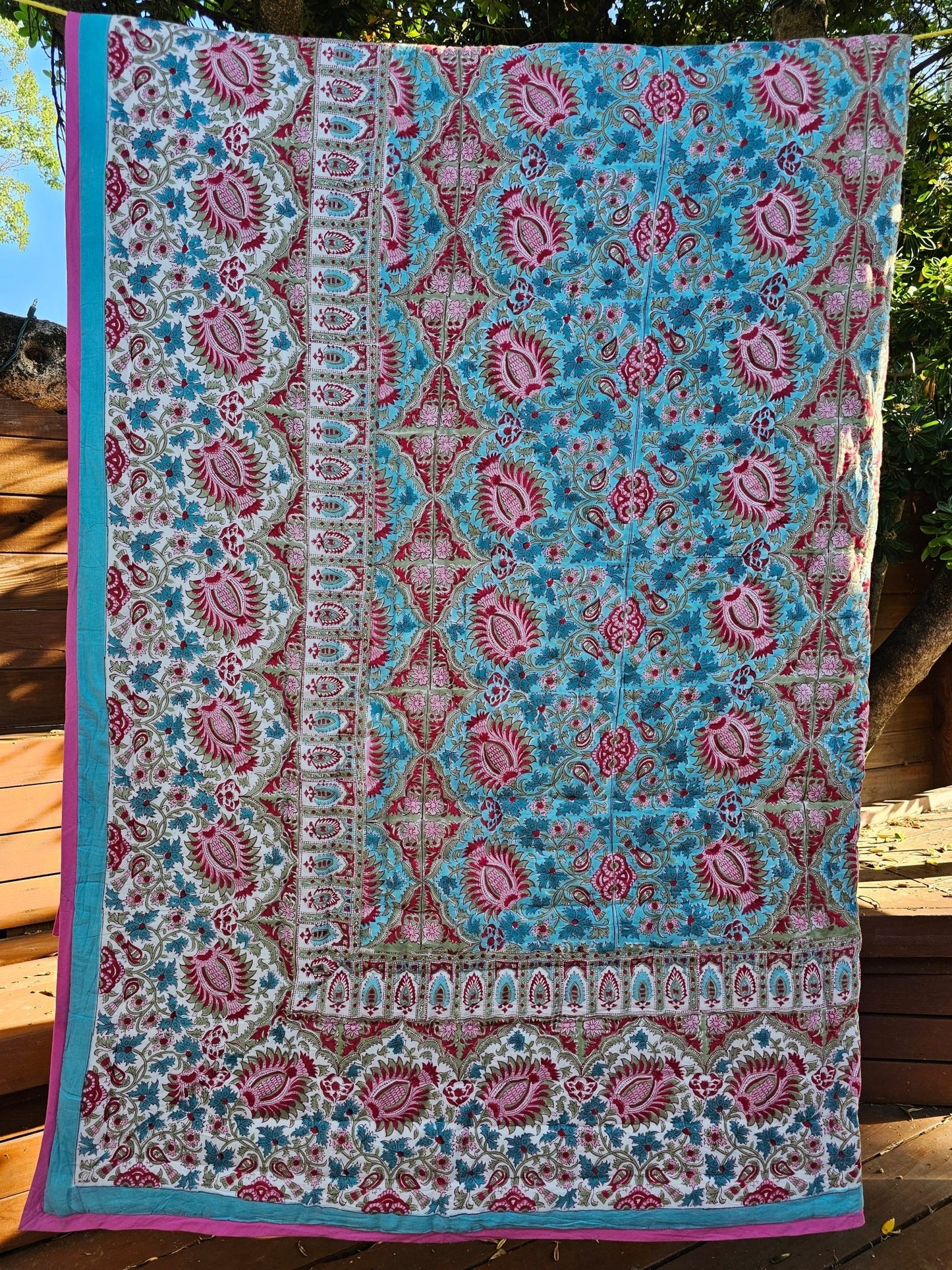 The Petal Paradise Quilttevanaa