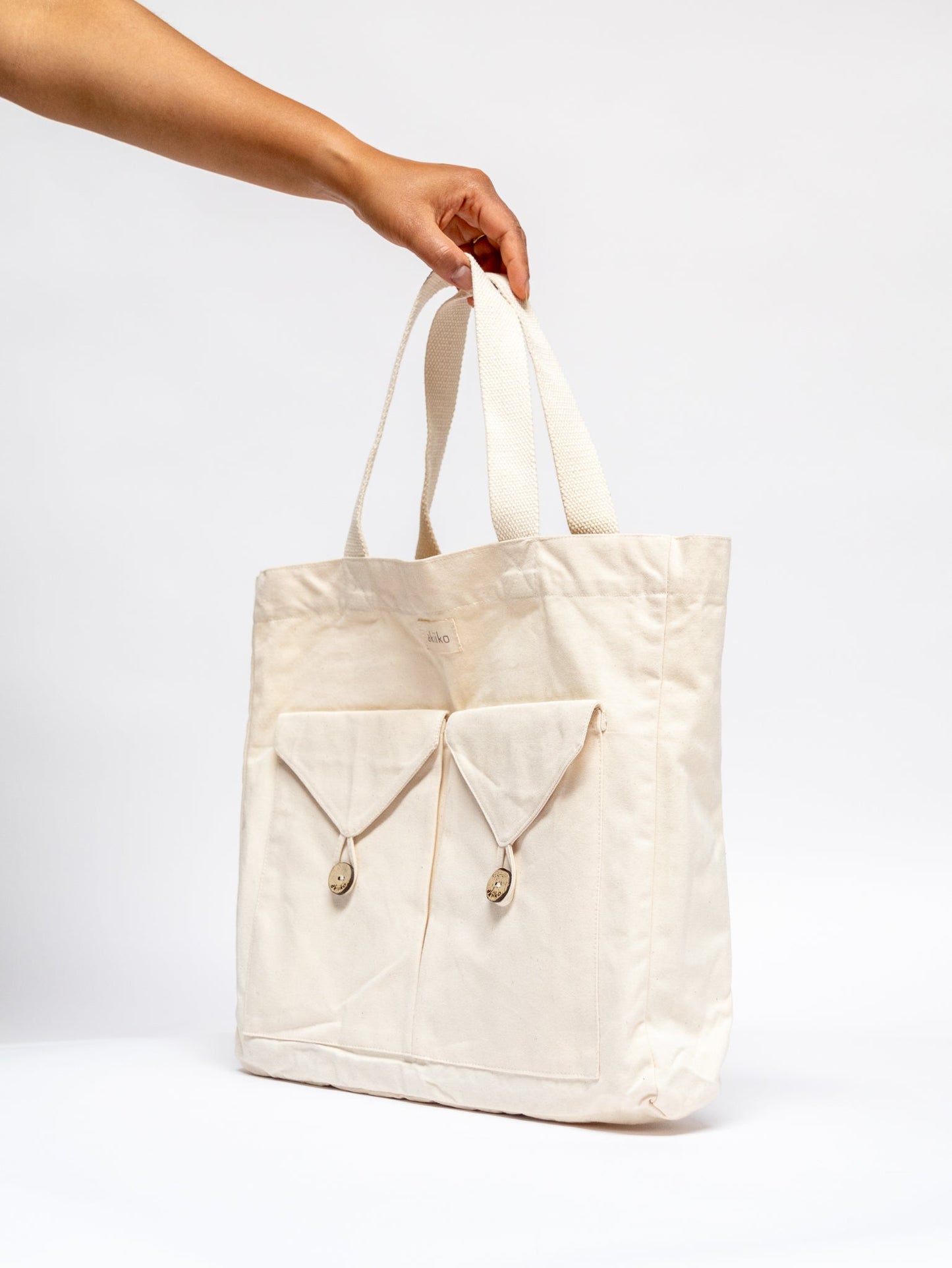 The Practical Shopping TotetevanaaThe Practical Shopping Tote